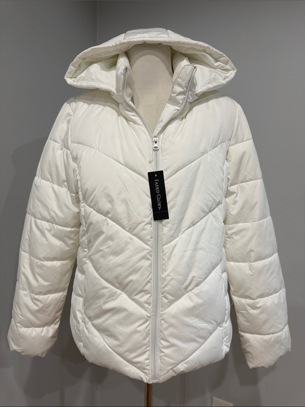 Faded Glory Women's White Hooded Quilted Puffer Jacket